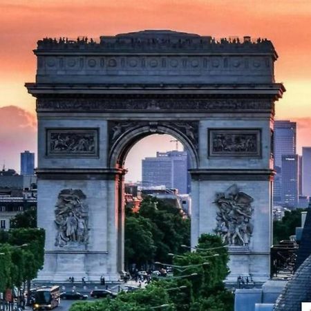 Suite Junior Avec Balcon Et Vue Sur Arc De Triomphe パリ エクステリア 写真