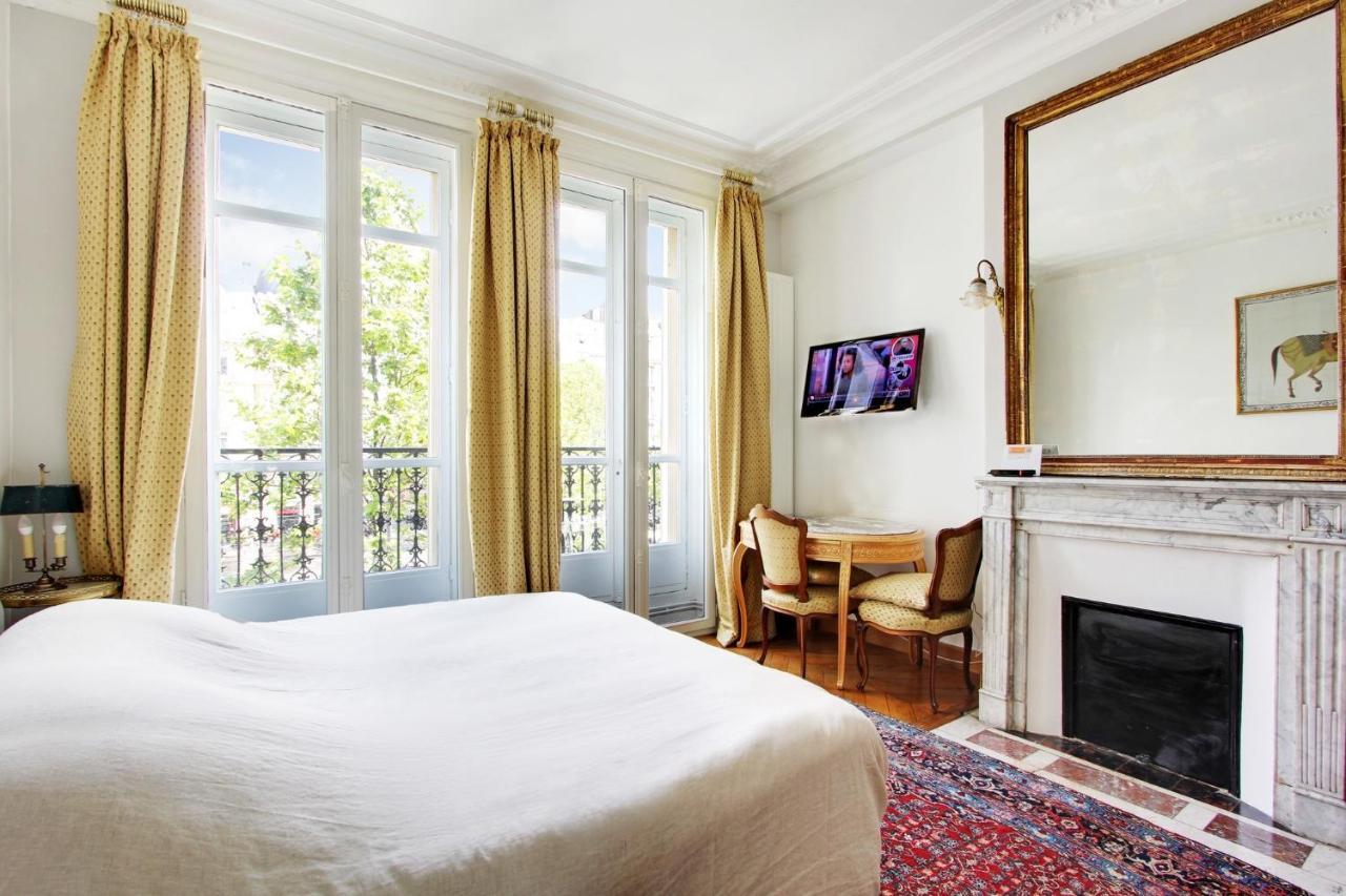 Suite Junior Avec Balcon Et Vue Sur Arc De Triomphe パリ エクステリア 写真